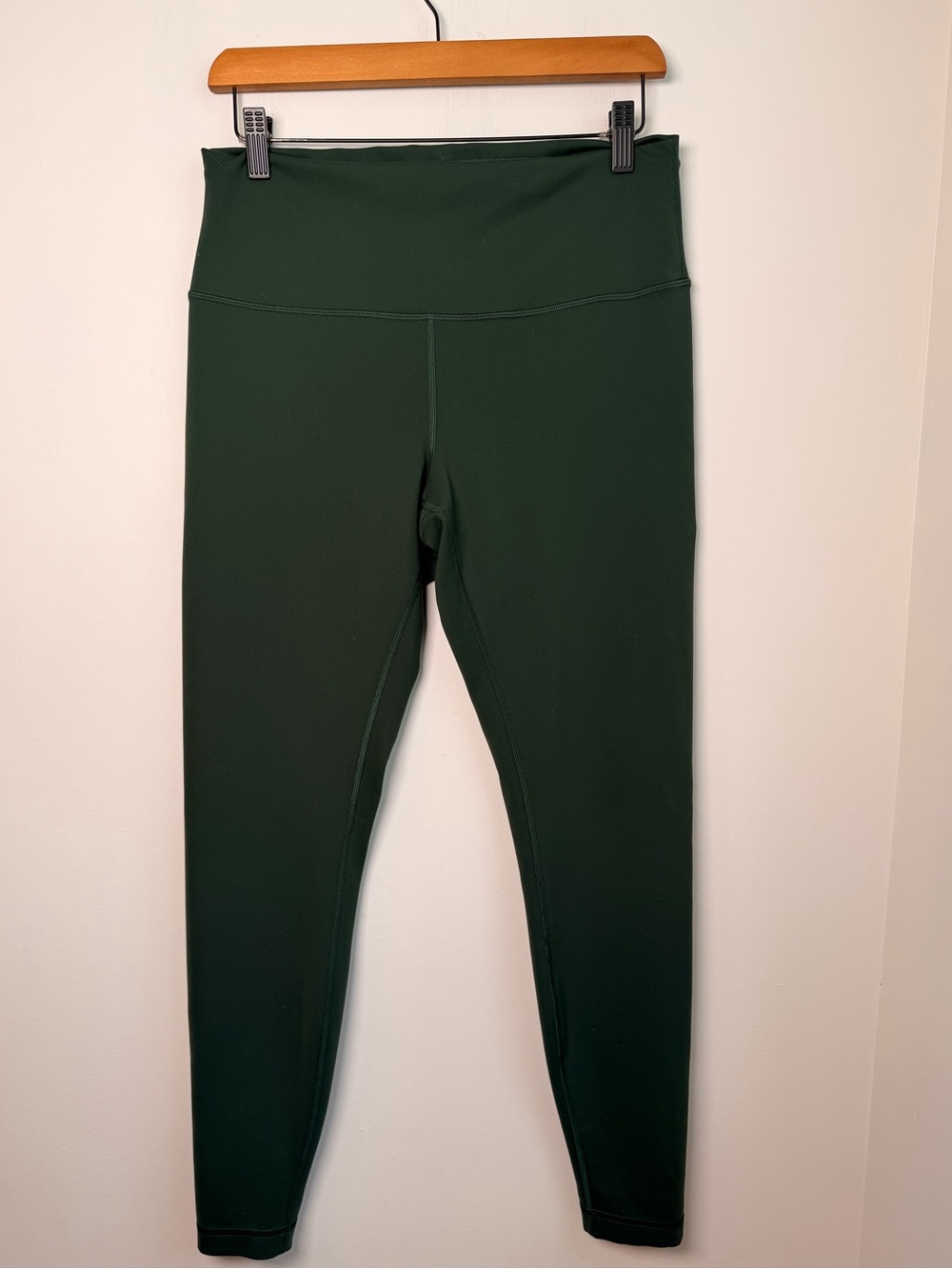 Lululemon Wunder Train High-Rise Tight 28" - Picture 5 of 10